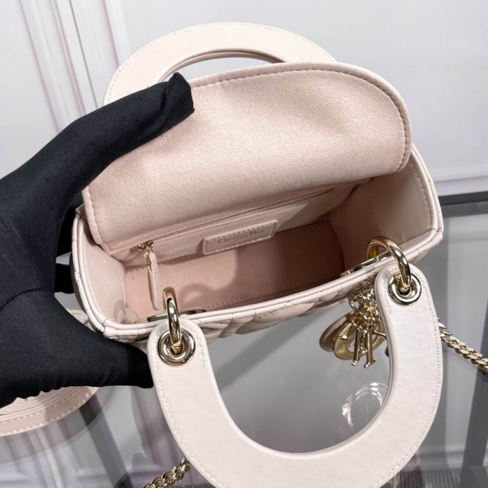 Dior Lady Mini Bag Cannage Lambskin 17 x 15 x 7 cm Bags