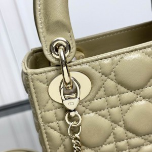Dior Lady Mini Bag Cannage Lambskin 17 x 15 x 7 cm Bags
