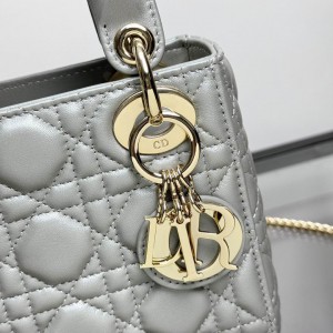 Dior Lady Mini Bag Cannage Lambskin 17 x 15 x 7 cm Bags