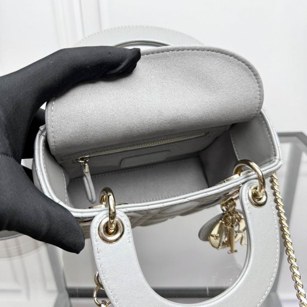 Dior Lady Mini Bag Cannage Lambskin 17 x 15 x 7 cm Bags