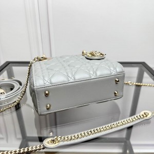 Dior Lady Mini Bag Cannage Lambskin 17 x 15 x 7 cm Bags