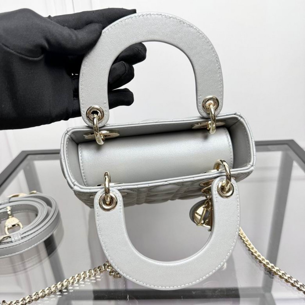 Dior Lady Mini Bag Cannage Lambskin 17 x 15 x 7 cm Bags