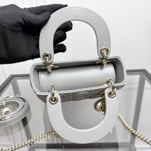 Dior Lady Mini Bag Cannage Lambskin 17 x 15 x 7 cm Bags