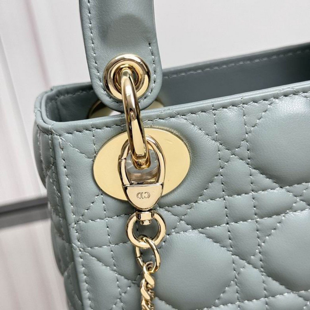 Dior Lady Mini Bag Cannage Lambskin 17 x 15 x 7 cm Bags