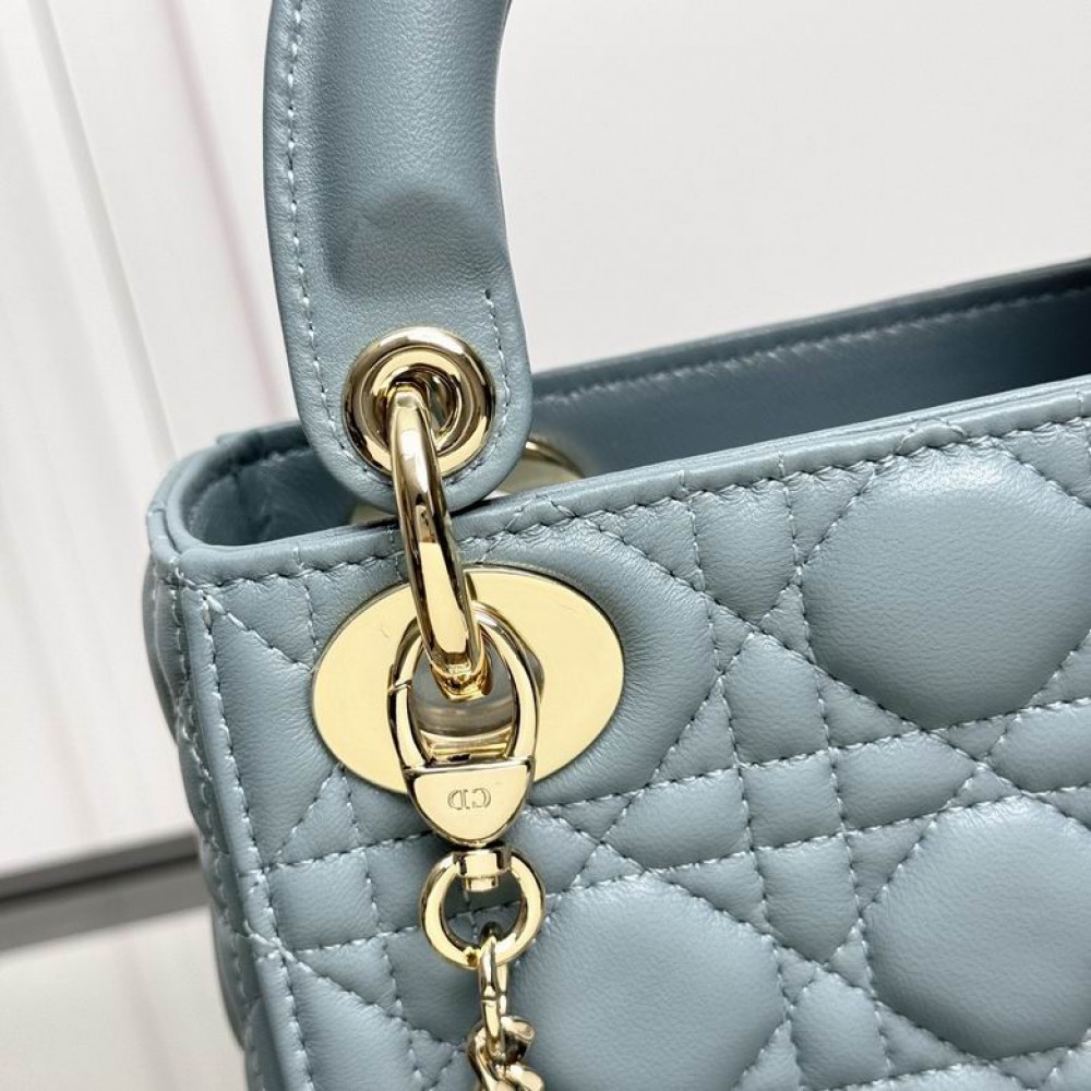 Dior Lady Mini Bag Cannage Lambskin 17 x 15 x 7 cm Bags