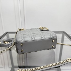 Dior Lady Mini Bag Cannage Lambskin 17 x 15 x 7 cm Bags