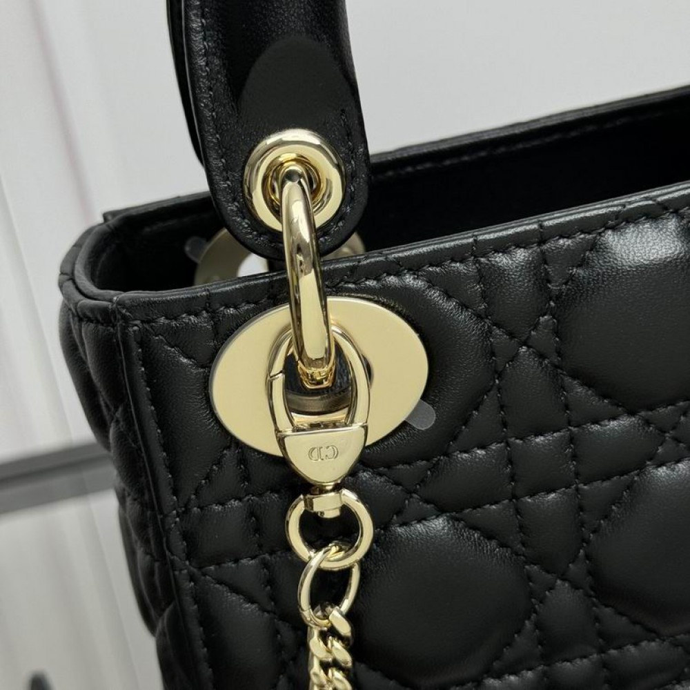 Dior Lady Mini Bag Cannage Lambskin 17 x 15 x 7 cm Bags