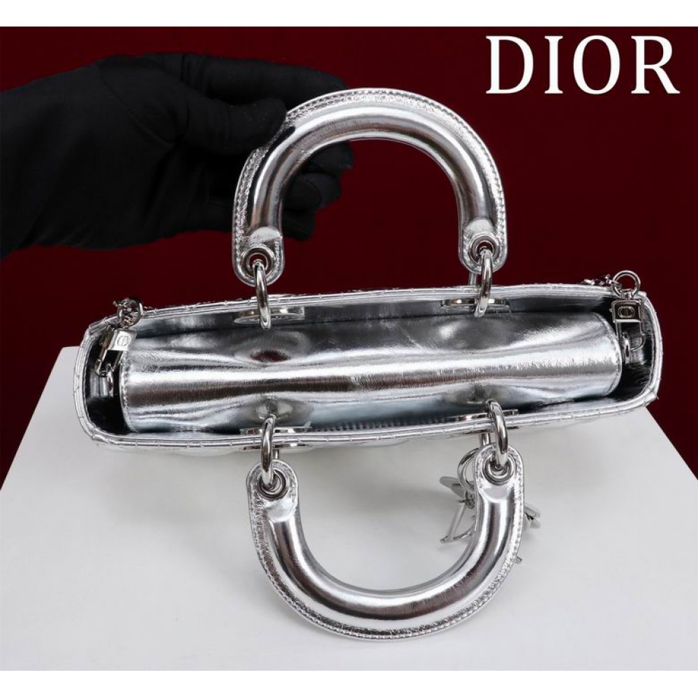 Dior Lady Medium D-Joy Bag Cannage Lambskin 26 x 13.5 x 5 cm Bags
