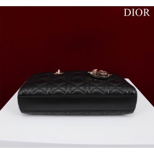 Dior Lady Medium D-Joy Bag Cannage Lambskin 26 x 13.5 x 5 cm Bags