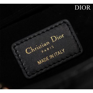 Dior Lady Medium D-Joy Bag Cannage Lambskin 26 x 13.5 x 5 cm Bags