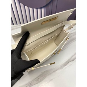 Ysl Manhattan medium size 29 x 20 x 7.5 CM Bags