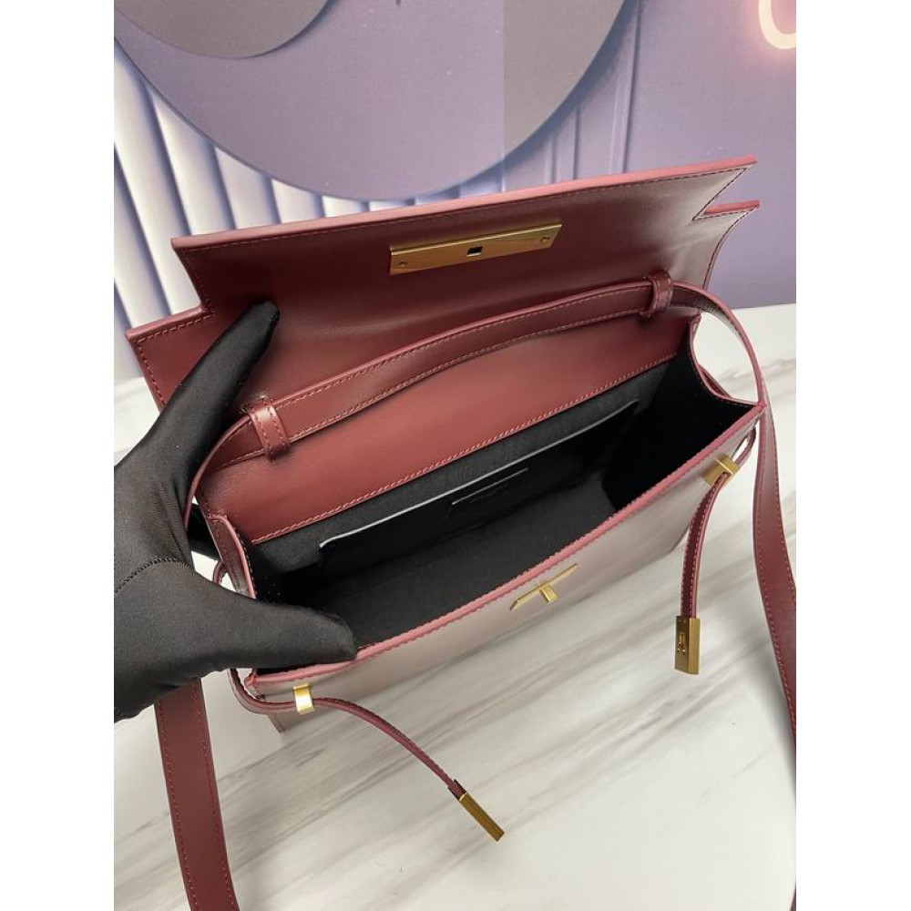 Ysl Manhattan medium size 29 x 20 x 7.5 CM Bags