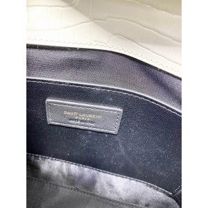 Ysl Manhattan small size 24 x 17.5 x 6 CM Bags