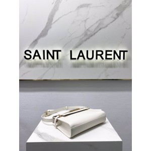 Ysl Manhattan small size 24 x 17.5 x 6 CM Bags