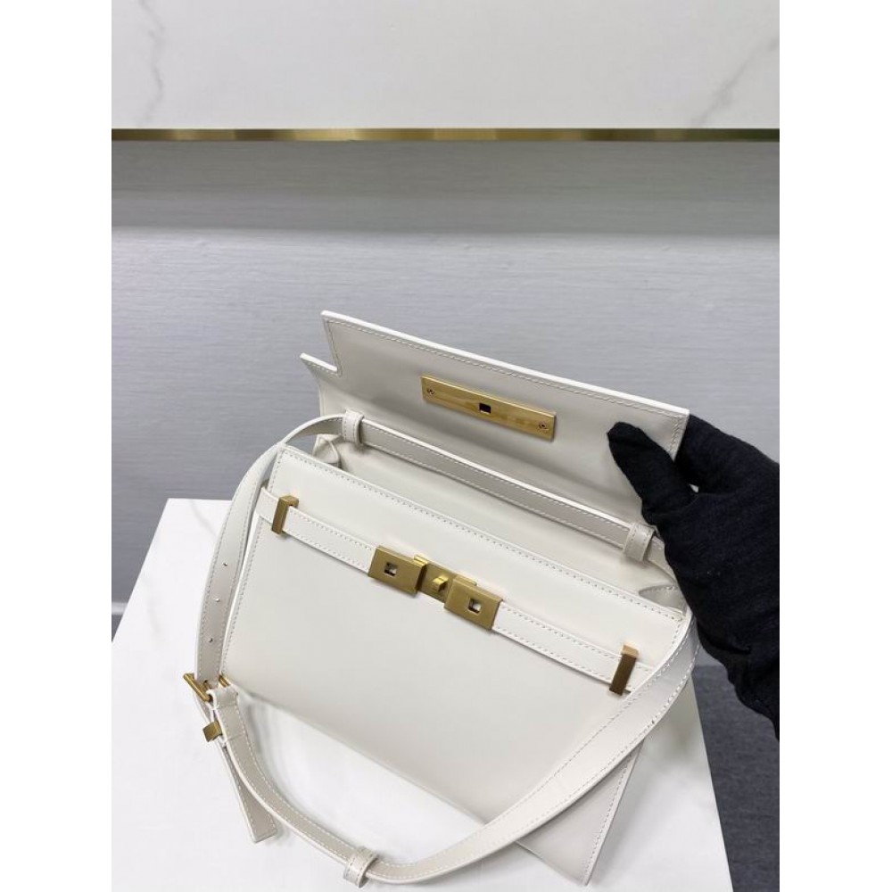 Ysl Manhattan small size 24 x 17.5 x 6 CM Bags