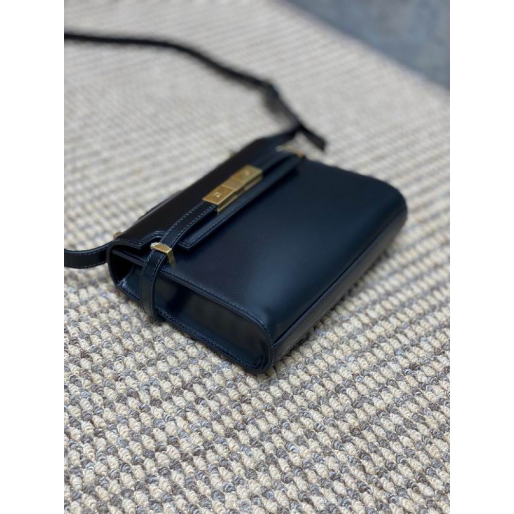 Ysl Manhattan mini size 19 x 14 x 4 cm Bags