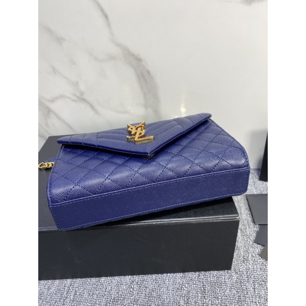 Ysl envelope in grained leather 21x13x6cm Bags