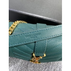Ysl envelope in grained leather 21x13x6cm Bags