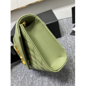 Ysl envelope in grained leather 21x13x6cm Bags