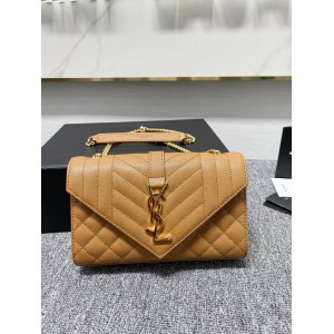 Ysl envelope in grained leather 21x13x6cm Bags