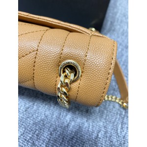 Ysl envelope in grained leather 21x13x6cm Bags