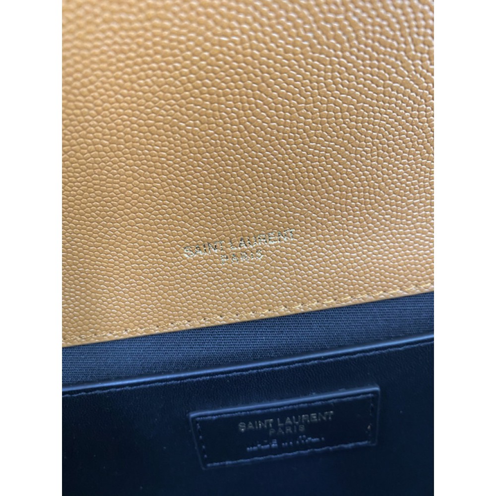 Ysl envelope in grained leather 21x13x6cm Bags