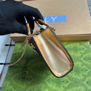 Gucci Diana super mini bag 760251 16.5x12x6cm Bags