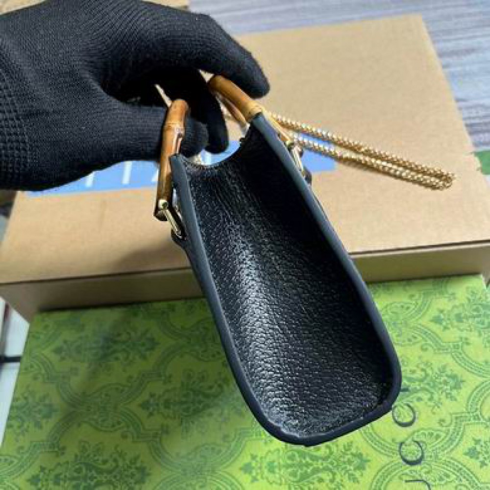 Gucci Diana super mini bag 760251 16.5x12x6cm Bags