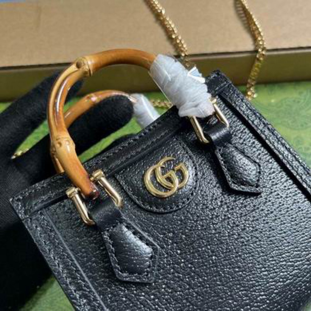 Gucci Diana super mini bag 760251 16.5x12x6cm Bags