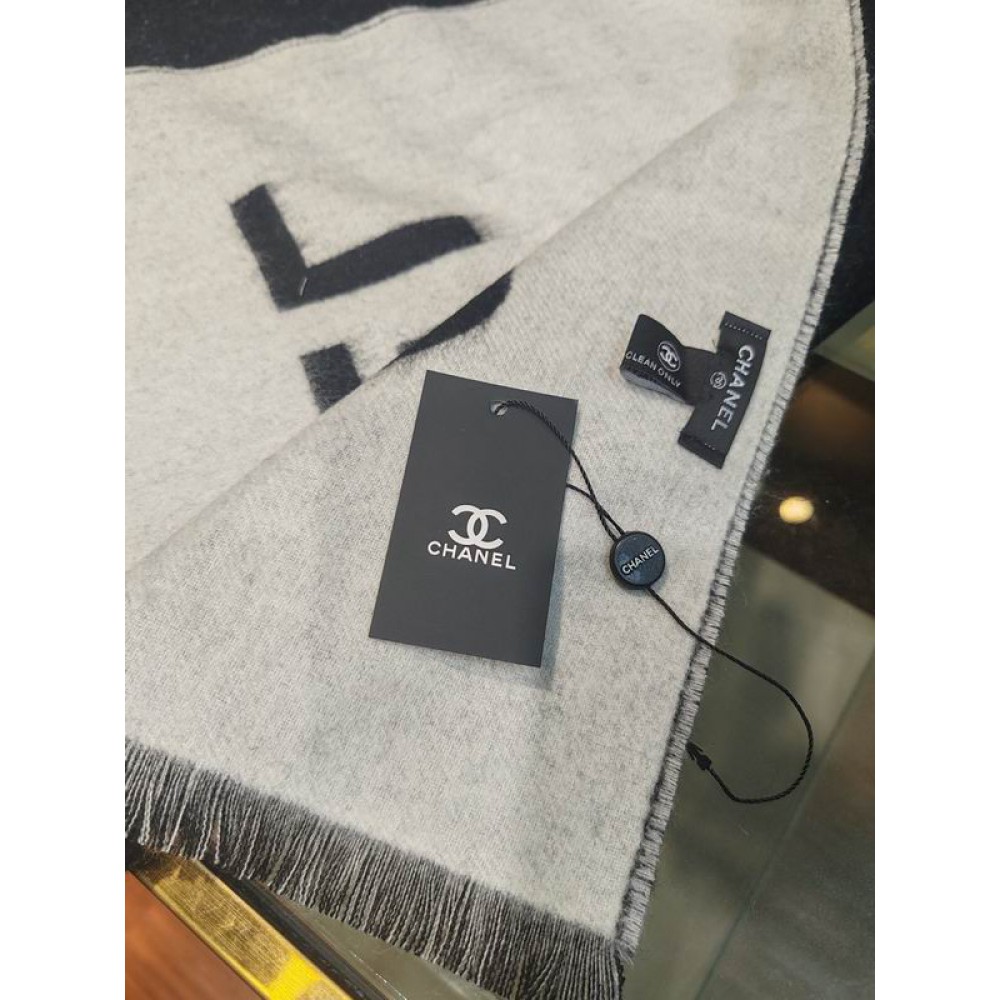 Chanel scarf 100% wool 65x200cm 
