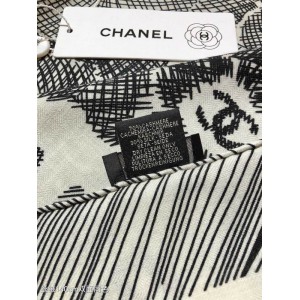 Chanel scarf 140x140 cm 70% silk 30% cashmere 