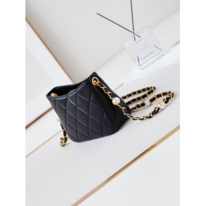 Chanel hobo 13x18x7cm 