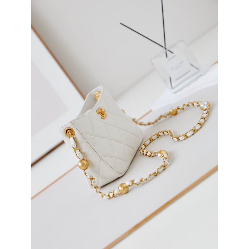 Chanel hobo 13x18x7cm 