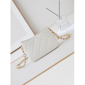 Chanel hobo 13x18x7cm 