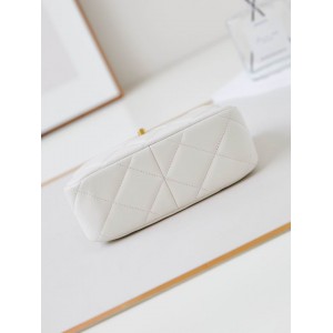 Chanel hobo 13x18x7cm 