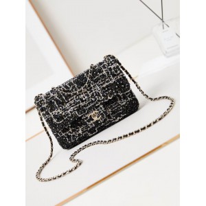 Chanel flap bag 14x20x8cm Bags