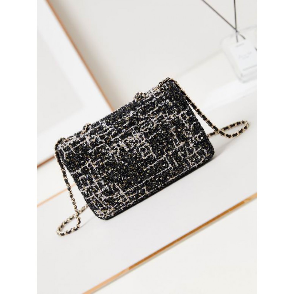 Chanel flap bag 14x20x8cm Bags