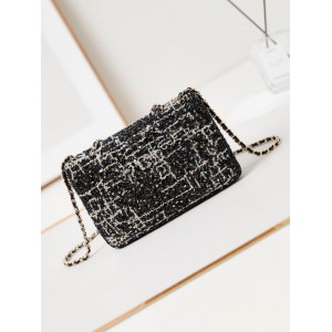 Chanel flap bag 14x20x8cm Bags