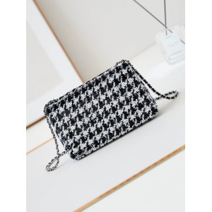 Chanel flap bag 13x21x8cm Bags