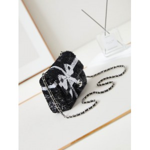 Chanel flap bag 13x21x8cm Bags