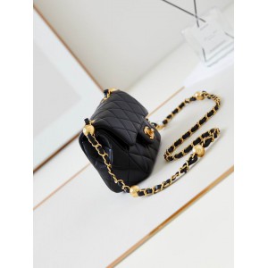 Chanel flap bag 13x18x7cm Bags