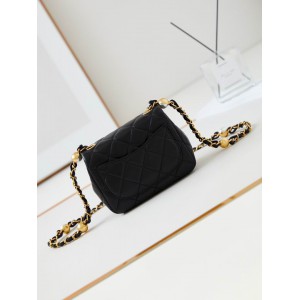 Chanel flap bag 13x18x7cm Bags