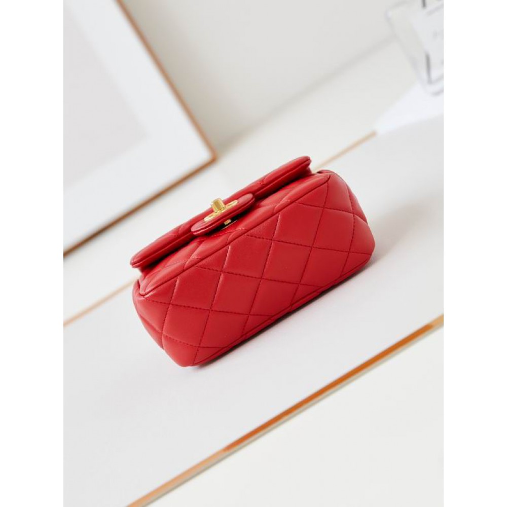 Chanel flap bag 13x18x7cm Bags