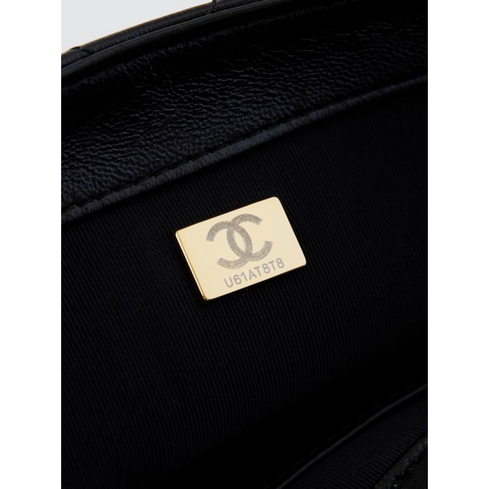 Chanel flap bag 13x20x4.5cm Bags