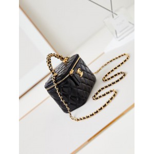 Chanel beauty bag 9.5x17x8cm Bags