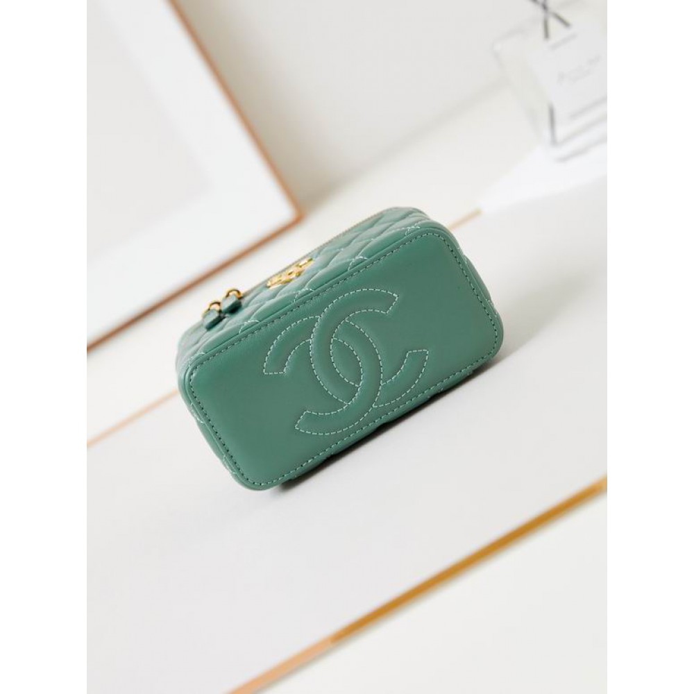 Chanel beauty bag 9.5x17x8cm Bags