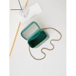 Chanel beauty bag 9.5x17x8cm Bags