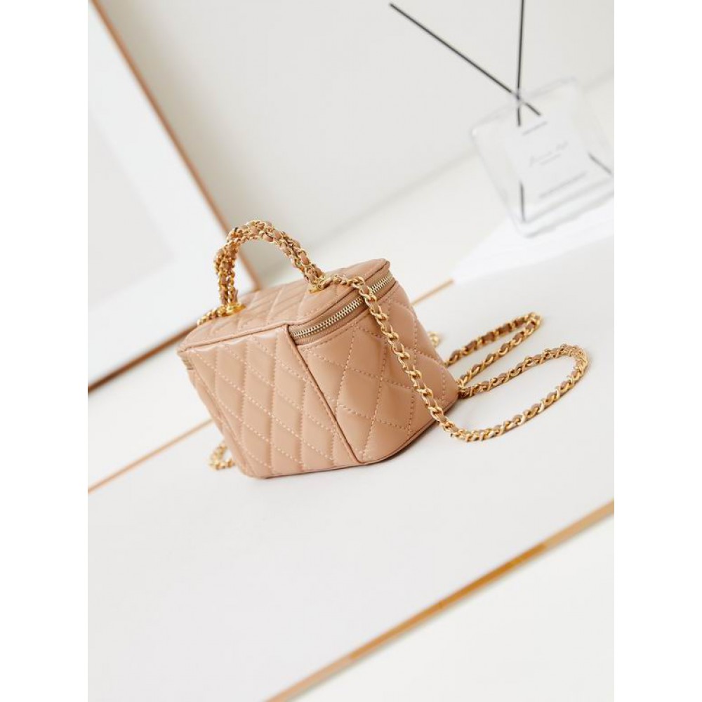 Chanel beauty bag 9.5x17x8cm Bags