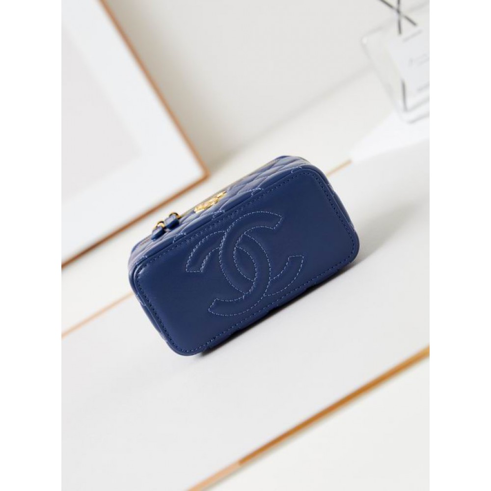 Chanel beauty bag 9.5x17x8cm Bags