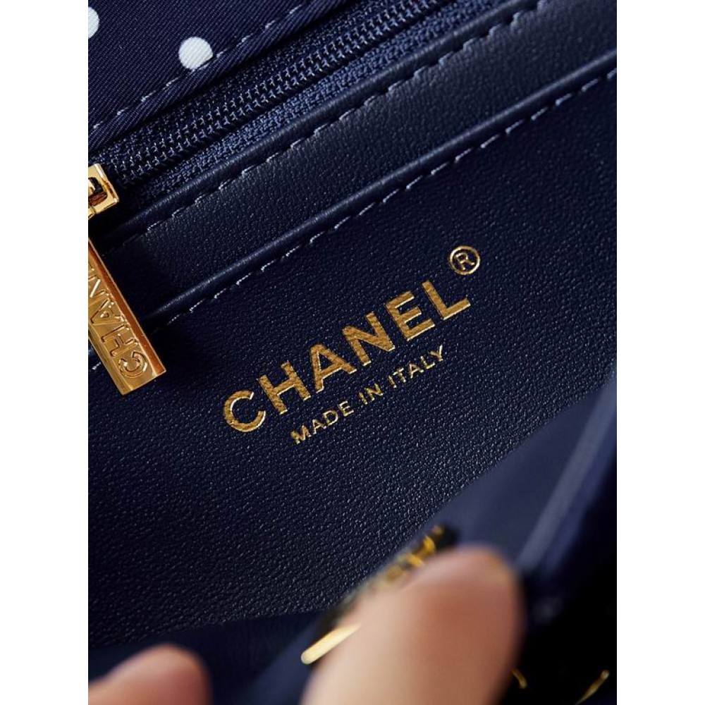 Chanel flap bag 25.5x15.5x6.5cm Bags